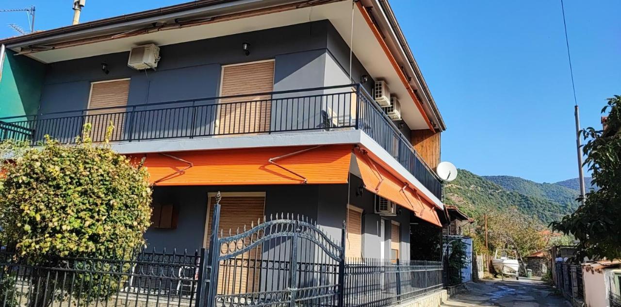 Cosy House Stratoni Chalkidiki 300M From Beach Екстер'єр фото